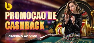 Pengguna ponsel membuka Teen Patti